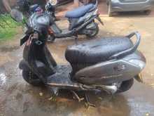 https://riyasewana.com/uploads/honda-activa-221729144213.jpg