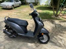 https://riyasewana.com/uploads/honda-activa-248404224721.jpg