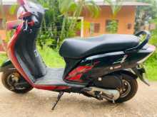 https://riyasewana.com/uploads/honda-activa-2816515913852.jpg
