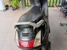 https://riyasewana.com/uploads/honda-activa-291600191386317.jpg