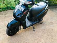 https://riyasewana.com/uploads/honda-activa-2917331013492.jpg