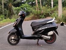 https://riyasewana.com/uploads/honda-activa-6846506634.jpg