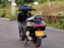https://riyasewana.com/uploads/honda-activa-6846506666.jpg