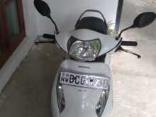 https://riyasewana.com/uploads/honda-activa-i-1218545514003.jpg