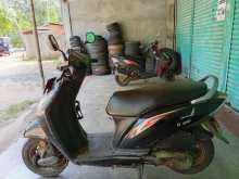 https://riyasewana.com/uploads/honda-activa-i-231117464233.jpg