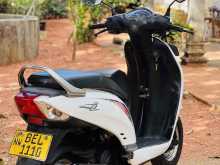 https://riyasewana.com/uploads/honda-activa-i-88264622083.jpg