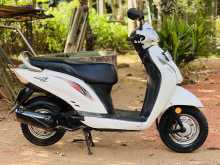 https://riyasewana.com/uploads/honda-activa-i-88264622612.jpg