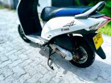 https://riyasewana.com/uploads/honda-activa-i-910202713484.jpg
