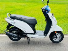 https://riyasewana.com/uploads/honda-activai-11233216416.jpg