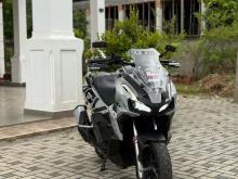 Honda ADV 160 2024 Motorbike