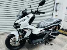 Honda ADV 160 2024 Motorbike