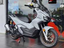 https://riyasewana.com/uploads/honda-adv-160-21023301682.jpg