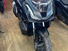 Honda ADV 160 Black Edition 2026 Motorbike