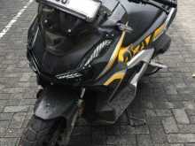 https://riyasewana.com/uploads/honda-adv-160-271412121772.jpg