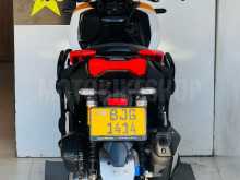 https://riyasewana.com/uploads/honda-adv-160-2715361213644.jpg