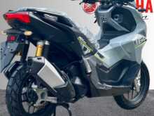 https://riyasewana.com/uploads/honda-adv-160-311116581834.jpg