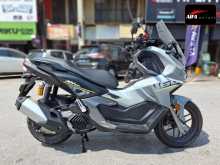 https://riyasewana.com/uploads/honda-adv-160-31514561022.jpg