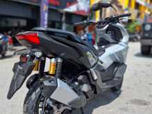 https://riyasewana.com/uploads/honda-adv-160-31514561083.jpg