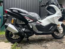 https://riyasewana.com/uploads/honda-adv-160-42226521712.jpg
