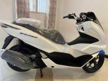 Honda ADV 2024 Motorbike