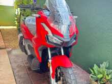 https://riyasewana.com/uploads/honda-adv-21020511964.jpg