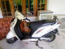 https://riyasewana.com/uploads/honda-aktiva-i-201237034102.jpg