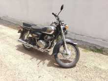 https://riyasewana.com/uploads/honda-benly-122047184202.jpg