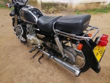 Honda Benly 125 2004 Motorbike
