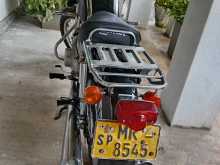 https://riyasewana.com/uploads/honda-benly-125-249321213573.jpg