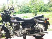 Honda Benly 125 2002 Motorbike