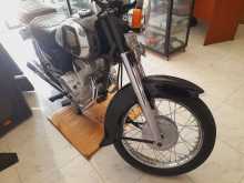 Honda Benly 125 2004 Motorbike
