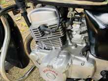 https://riyasewana.com/uploads/honda-benly-1313461422383.jpg