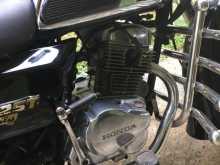 https://riyasewana.com/uploads/honda-benly-1911422713332.jpg