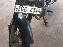 Honda Benly 2005 Motorbike