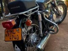 Honda Benly 2002 Motorbike