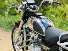 https://riyasewana.com/uploads/honda-benly-518222519635.jpg