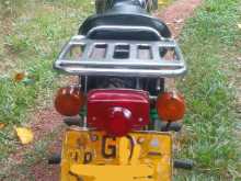 https://riyasewana.com/uploads/honda-benly-90-21620414383.jpg