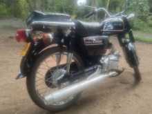 https://riyasewana.com/uploads/honda-benly-90-241014394392.jpg