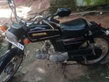 https://riyasewana.com/uploads/honda-benly-cd-1223002013862.jpg