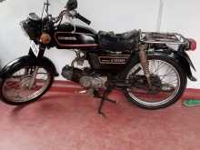 Honda BENLY CD 90 1985 Motorbike