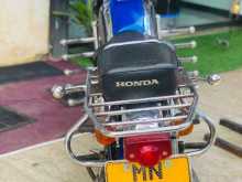 https://riyasewana.com/uploads/honda-benly-cd125-41345384522.jpg
