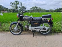 https://riyasewana.com/uploads/honda-benly-cd90-1411432919546.jpg