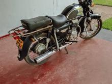 Honda CD125 1996 Motorbike