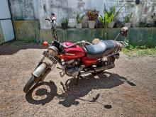 Honda C M 125 2000 Motorbike