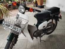 Honda C50 2000 Motorbike