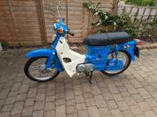 Honda C90 1986 Motorbike