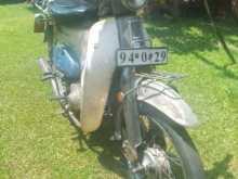 https://riyasewana.com/uploads/honda-c90-211345401172.jpg