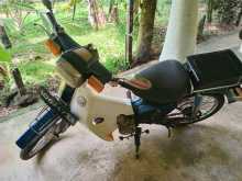 Honda C90custum 1992 Motorbike