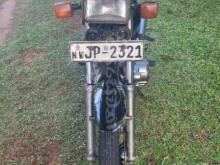 Honda CB 125 2004 Motorbike