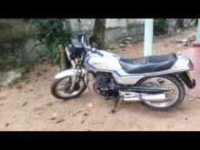 Honda CB 125 T Deluxe 2001 Motorbike